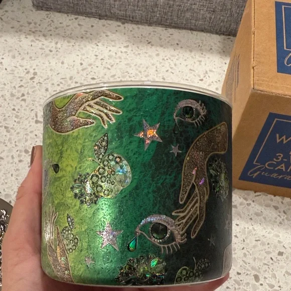 Bath & Body Works Halloween 3 Wick Candle Candy Apple Cauldron - Picture 6 of 6